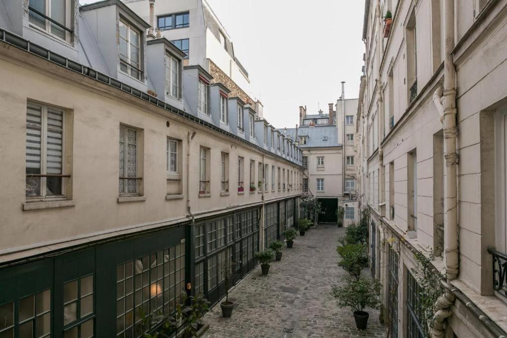Modernized Studio - Meters From The Invalides Gardens Apartment ปารีส ภายนอก รูปภาพ