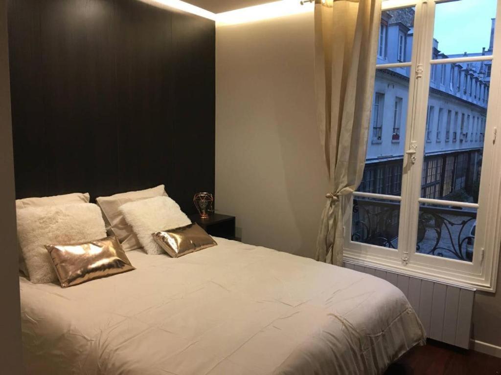 Modernized Studio - Meters From The Invalides Gardens Apartment ปารีส ภายนอก รูปภาพ